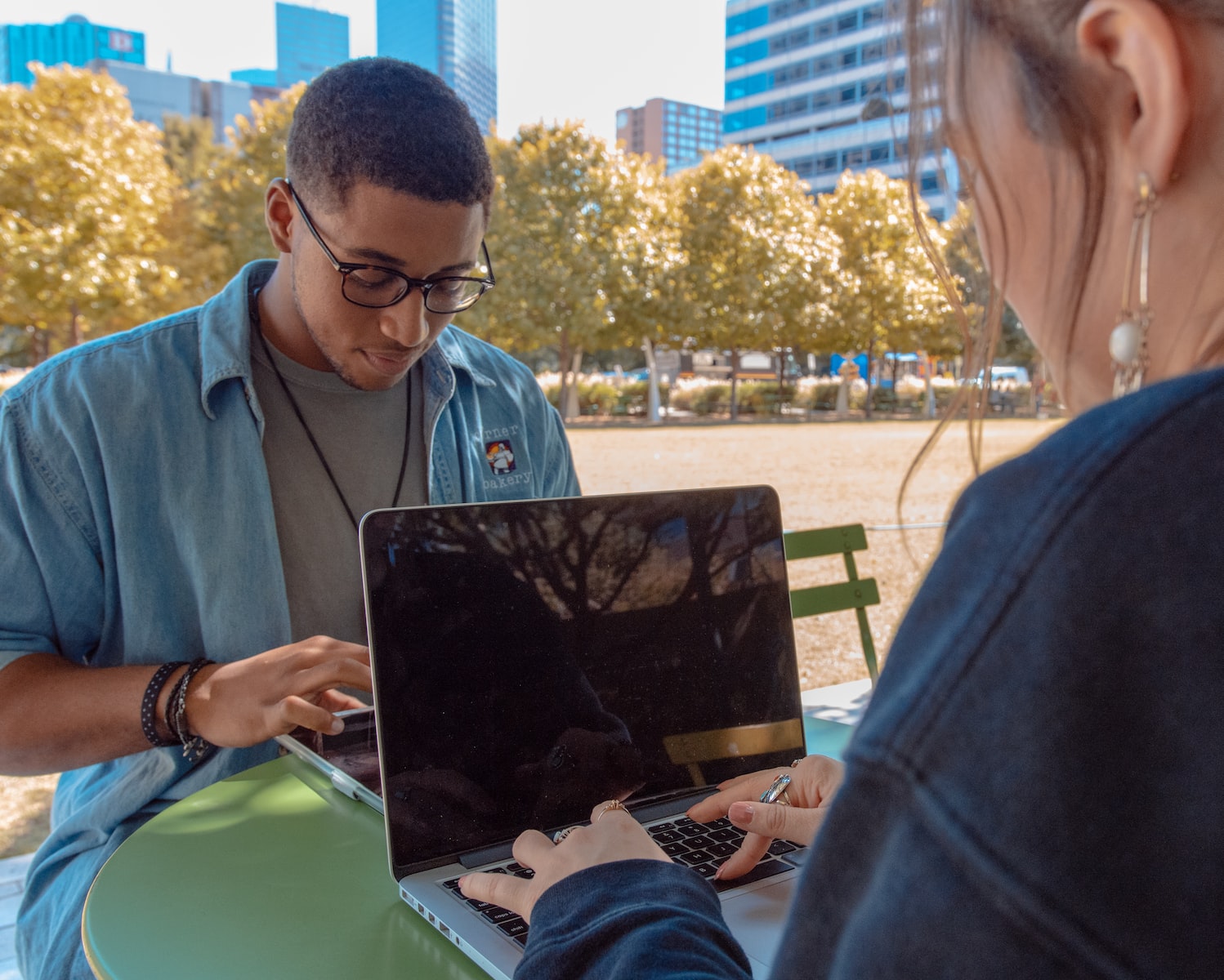 How High School Students Like You Can Make a Difference Through Local Volunteer Opportunities for Immigrants